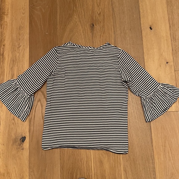 Vineyard Vines Bell Sleeve Tee - Picture 5 of 5